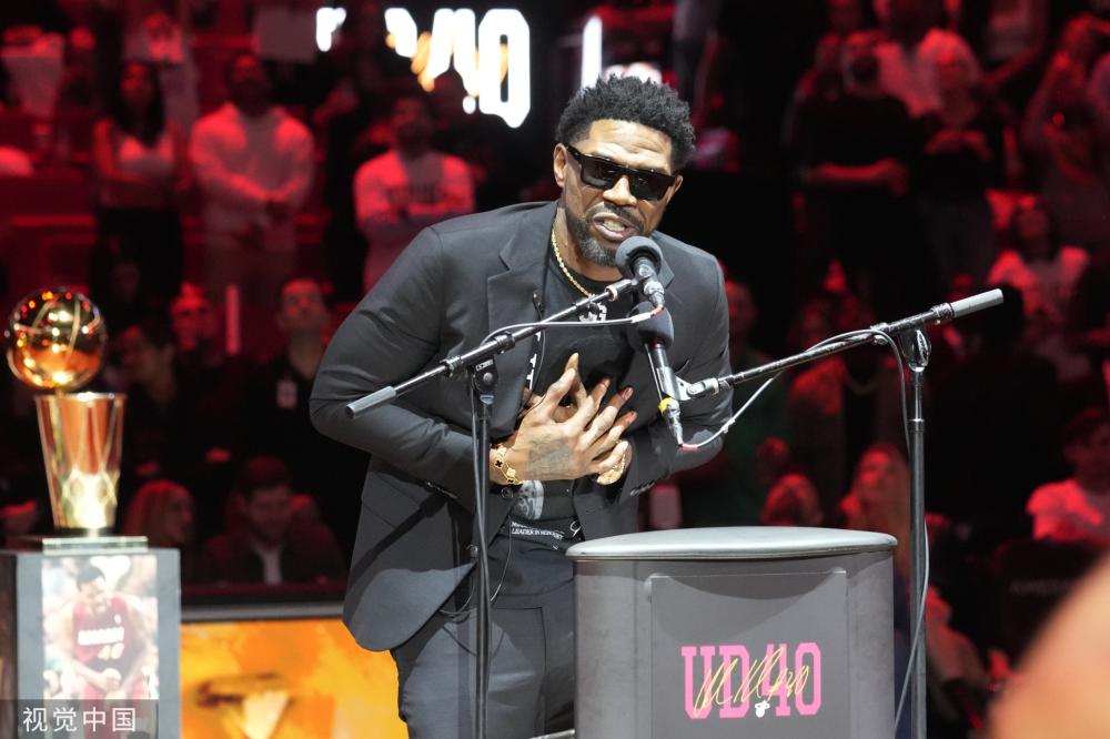 他在AC米 他在AC米