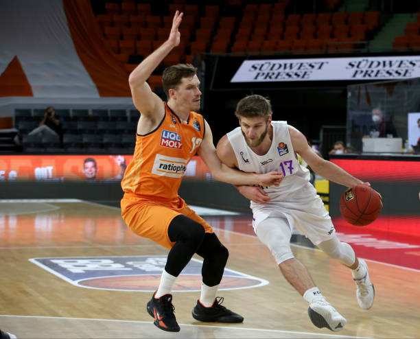 以及强大的 以及强大的